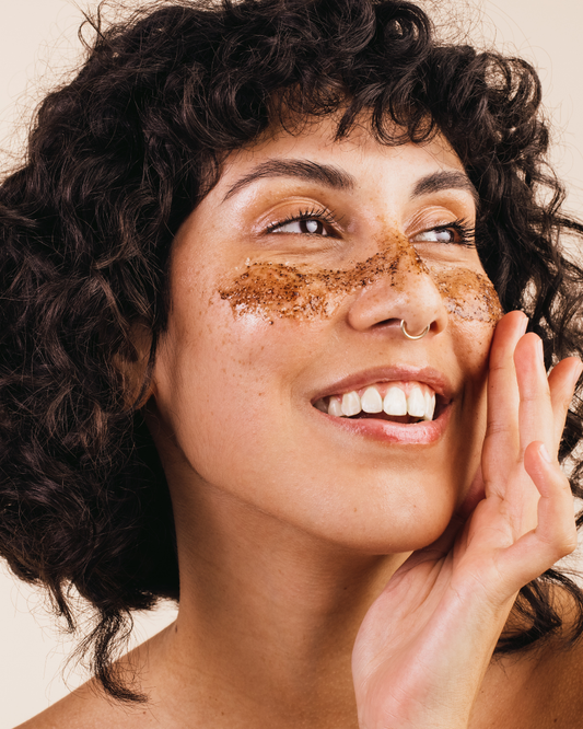 The Coffee Scrub Ritual: Circulation, Texture, and Glow